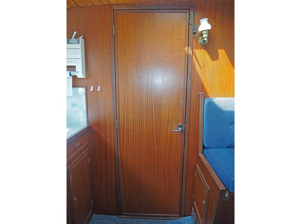 Fore ship, Accommodation